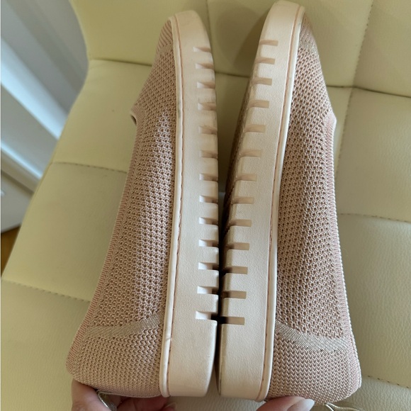 Vionic Uptown Skimmer - Picture 5 of 9